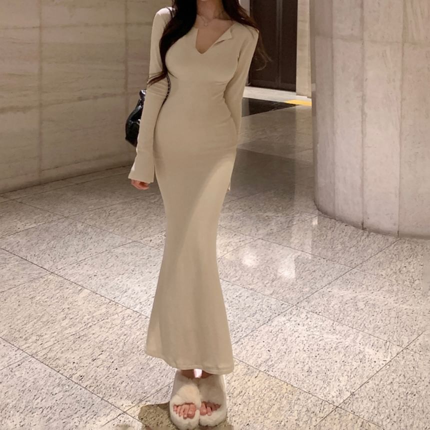 Long-Sleeve Notched Plain Maxi Mermaid Dress