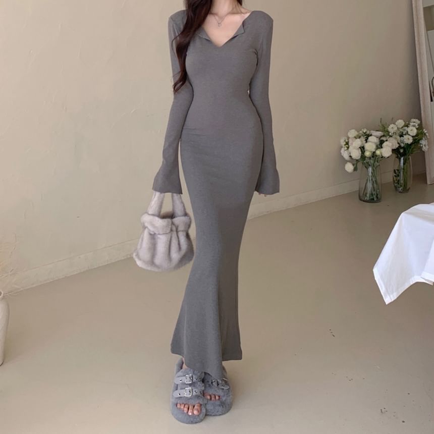 Long-Sleeve Notched Plain Maxi Mermaid Dress