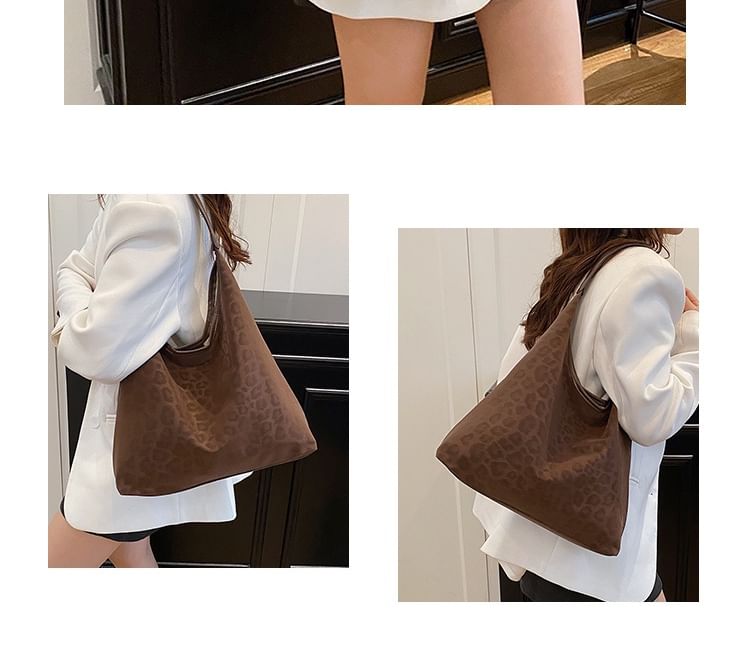 Leopard Patterned Shoulder Bag