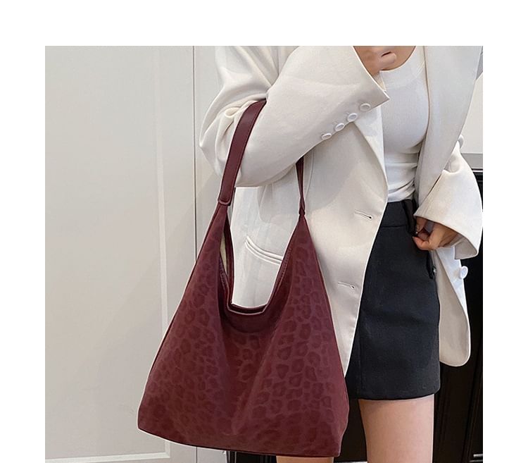 Leopard Patterned Shoulder Bag