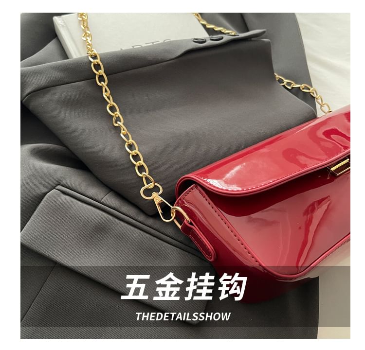 Flap Chain Shoulder Bag