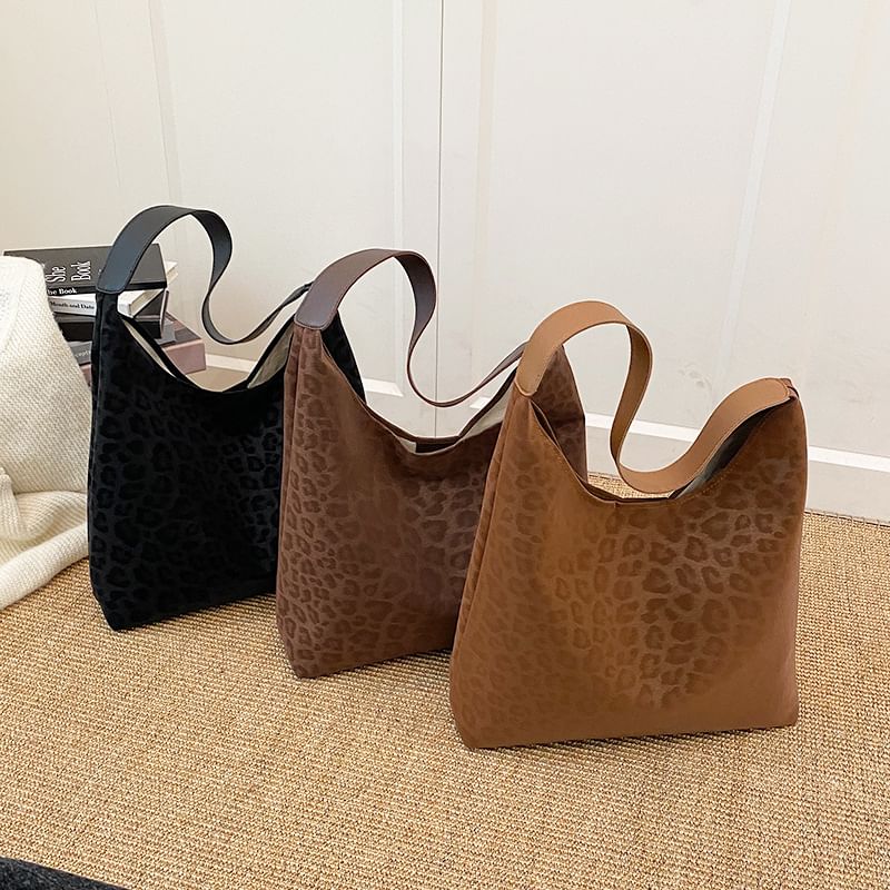 Leopard Patterned Shoulder Bag