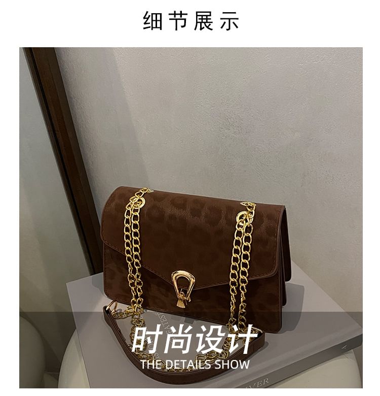 Leopard Patterned Flap Shoulder Bag