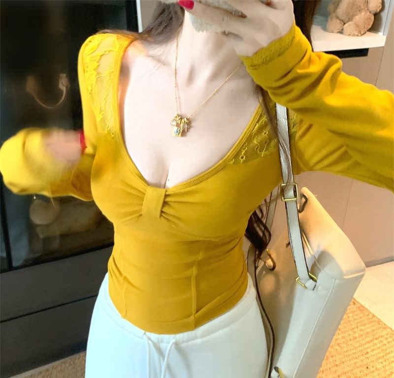 Scoop Neck Lace Panel Knit Top Long Sleeve