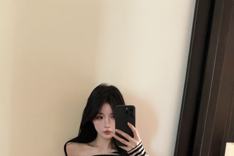 Off-Shoulder Striped Tie Waist Tee