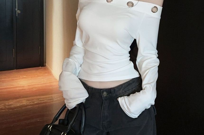 Grommet One-Shoulder Long Sleeve Tee