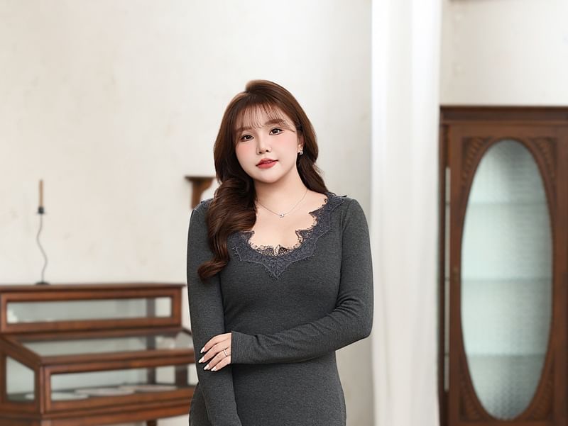 Long Sleeve Scoop Neck Plain Panel Lace Maxi Mermaid Dress