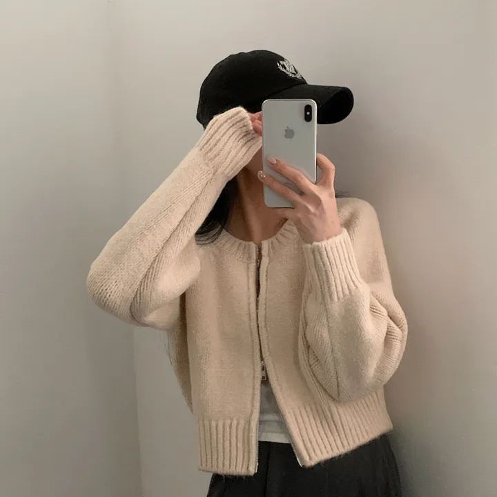 Round Neck Zip Plain Cardigan