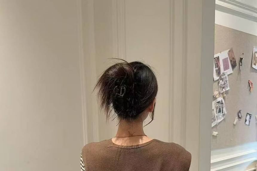 Striped Two-Piece Knit Top with Round Neck