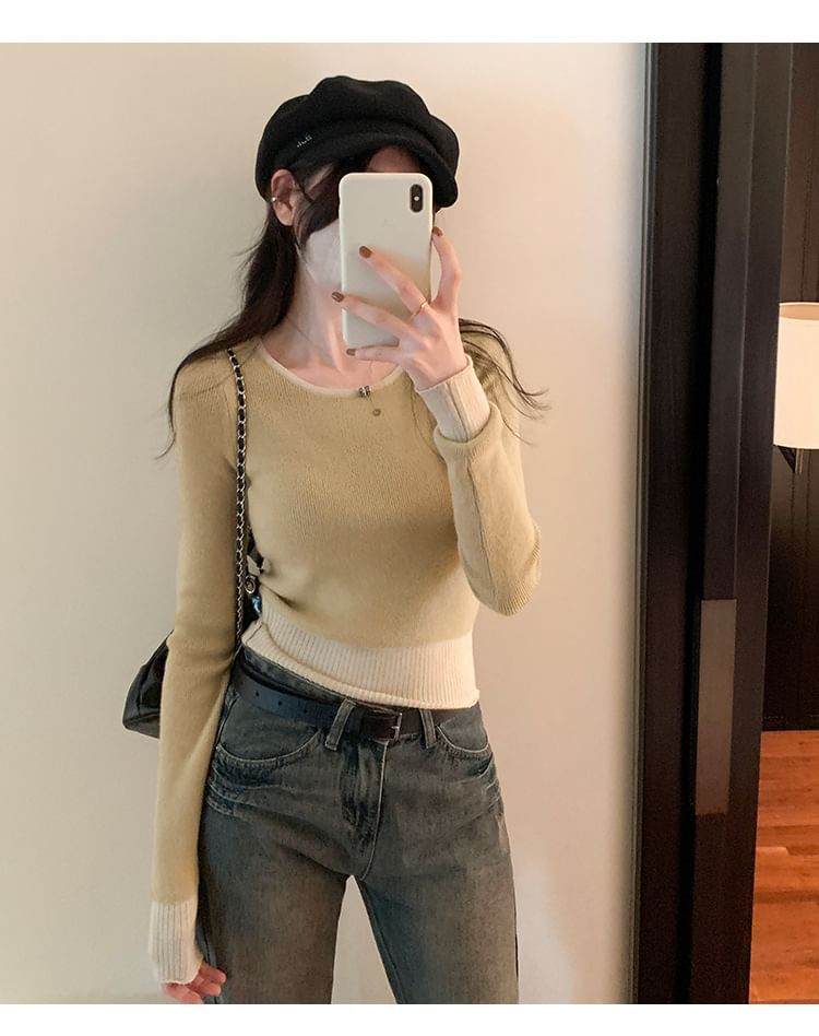 Contrast Trim Crew Neck Knit Top