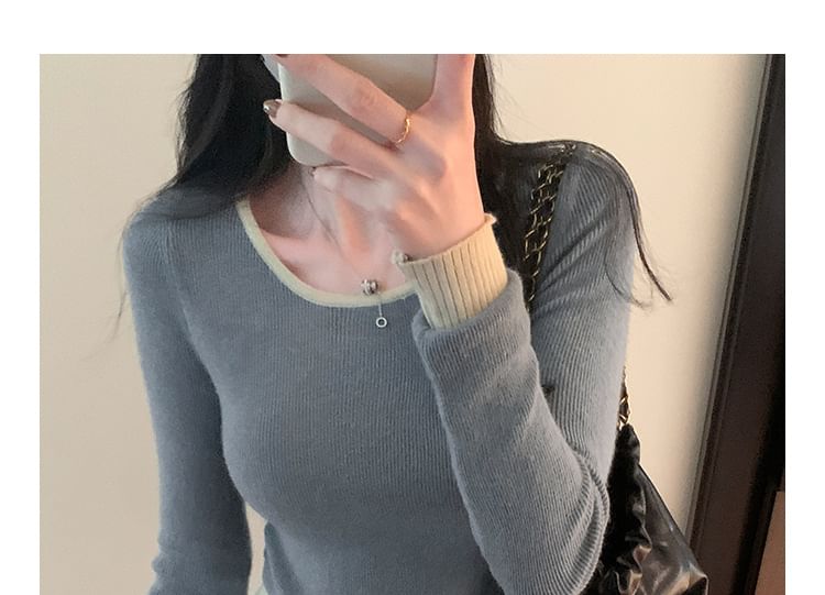 Contrast Trim Crew Neck Knit Top