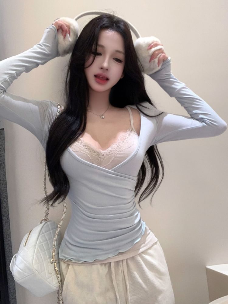 Set: V-Neck Ruffle Trim T-Shirt + Lace Camisole Top