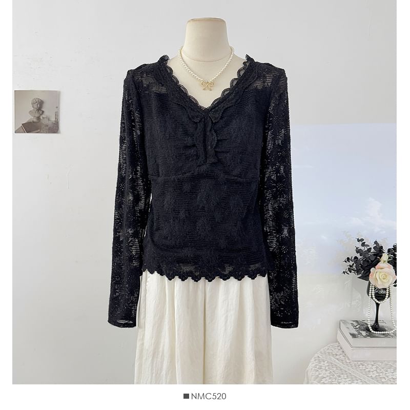V-Neck Lace Slim Fit Long Sleeve Top