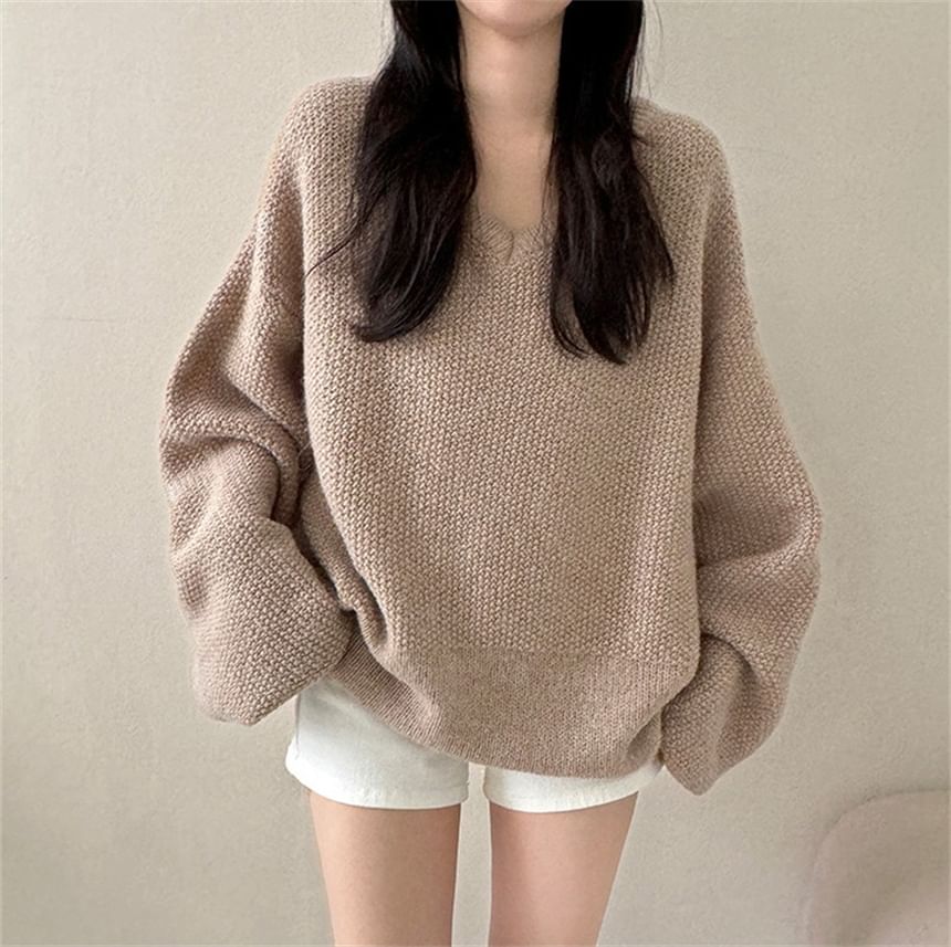 Simple V-Neck Knitwear