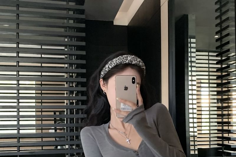 V-Neck Half Button Crop Top