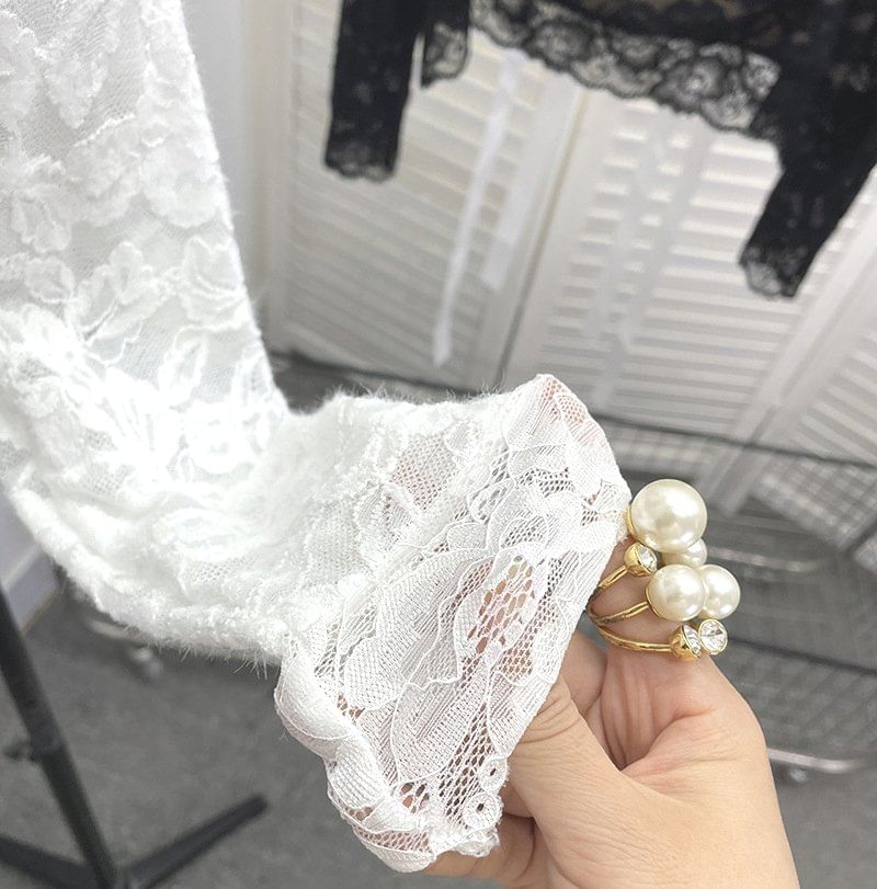 Cutout Tie Back Lace Slim Top