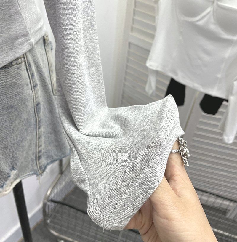 Mesh Panel V-Neck Two-Piece Crop Top
