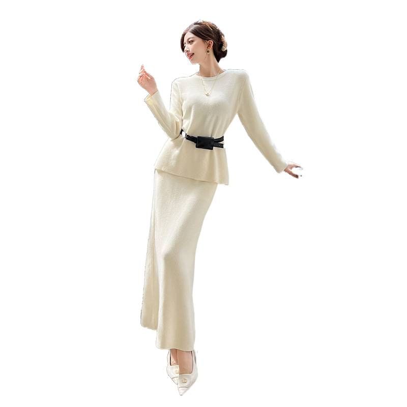 Crew Neck Knit Top and High Waist Pencil Skirt Set