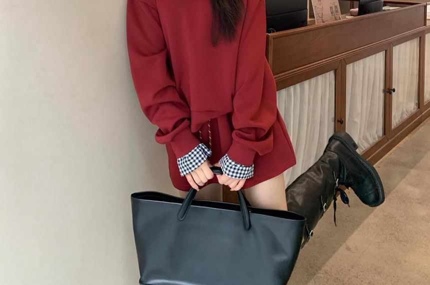 Crewneck Pullover with Mini Skirt Set