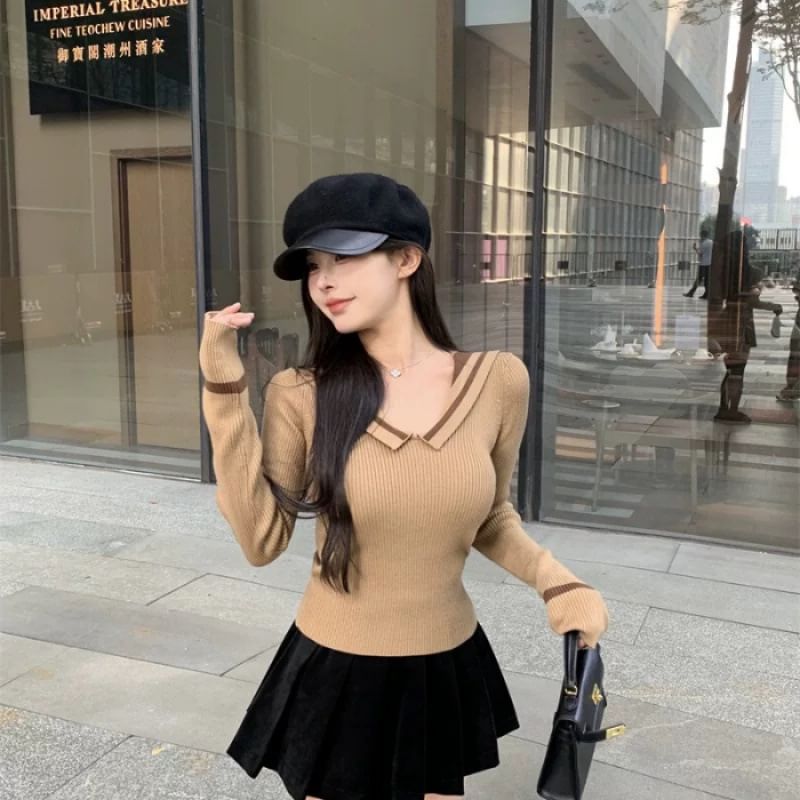 Sailor Collar V-Neck Knit Top