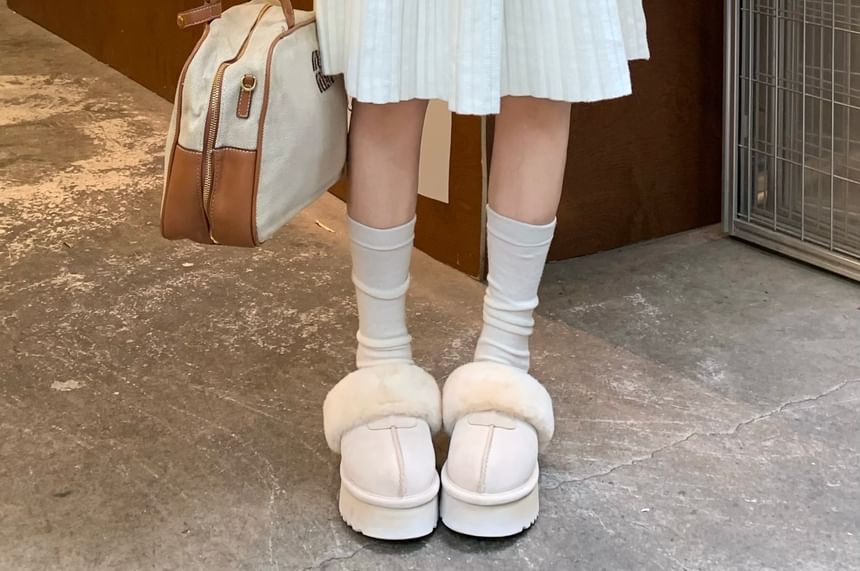 Pleated Solid Skirt High Waist