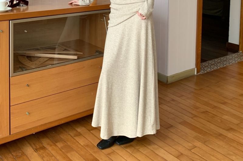 Long-Sleeve Off Shoulder Plain Maxi A-Line Dress