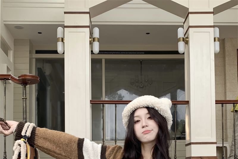 Crewneck Color Block Crop Cardigan