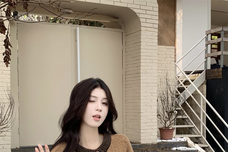Crewneck Color Block Crop Cardigan
