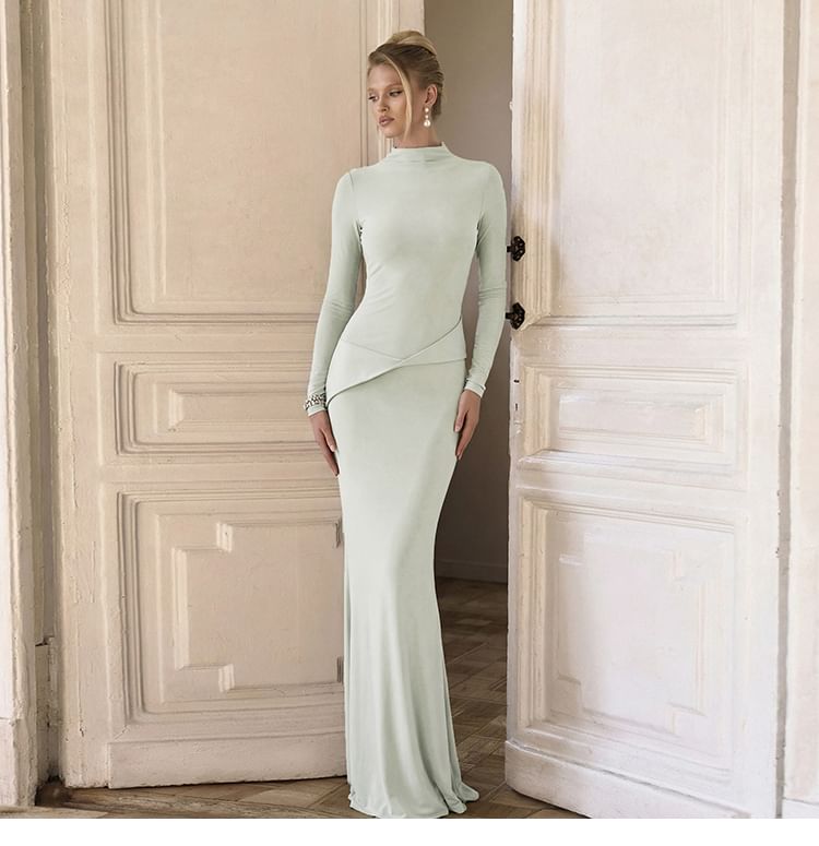 Long-Sleeve Mock Neck Plain Maxi Sheath Dress