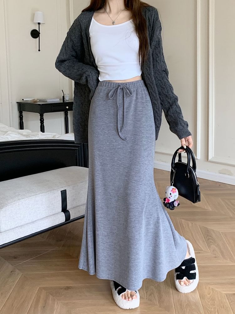 Drawstring Waist Maxi Fishtail Skirt in Solid Color