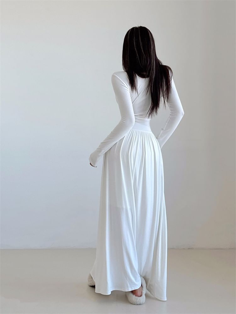 Long-Sleeve V-Neck Plain Maxi A-Line Dress