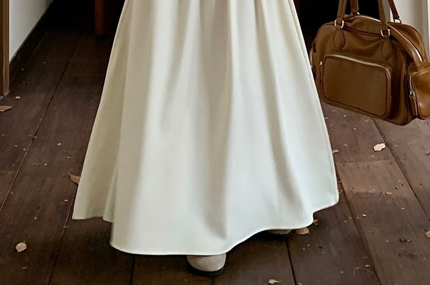 High-Rise Pleated Maxi A-Line Skirt in Solid Color