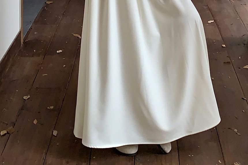High-Rise Pleated Maxi A-Line Skirt in Solid Color
