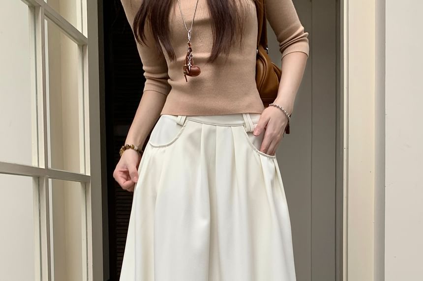 High-Rise Pleated Maxi A-Line Skirt in Solid Color