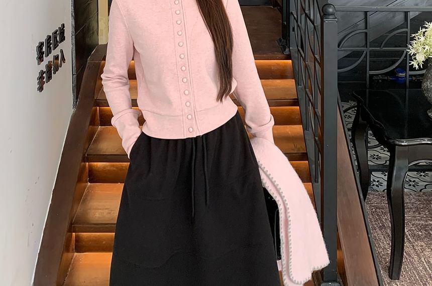 Crew Neck Button-Up Plain Crop Cardigan / High Waist Midi A-Line Skirt