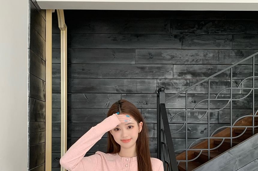 Crew Neck Button-Up Plain Crop Cardigan / High Waist Midi A-Line Skirt