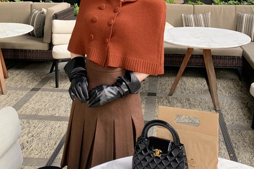 Elbow-Sleeve Collared Plain Double Breasted Crop Knit Top / High Waist Pleated Skirt