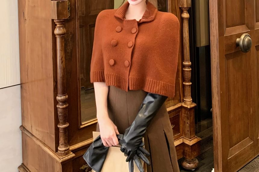 Elbow-Sleeve Collared Plain Double Breasted Crop Knit Top / High Waist Pleated Skirt
