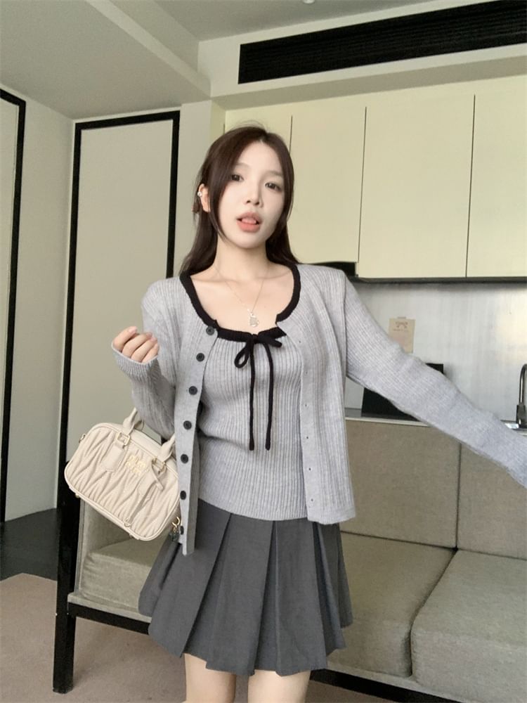 Scoop Neck Contrast Trim Ribbed Knit Camisole Top / Button Up Cardigan