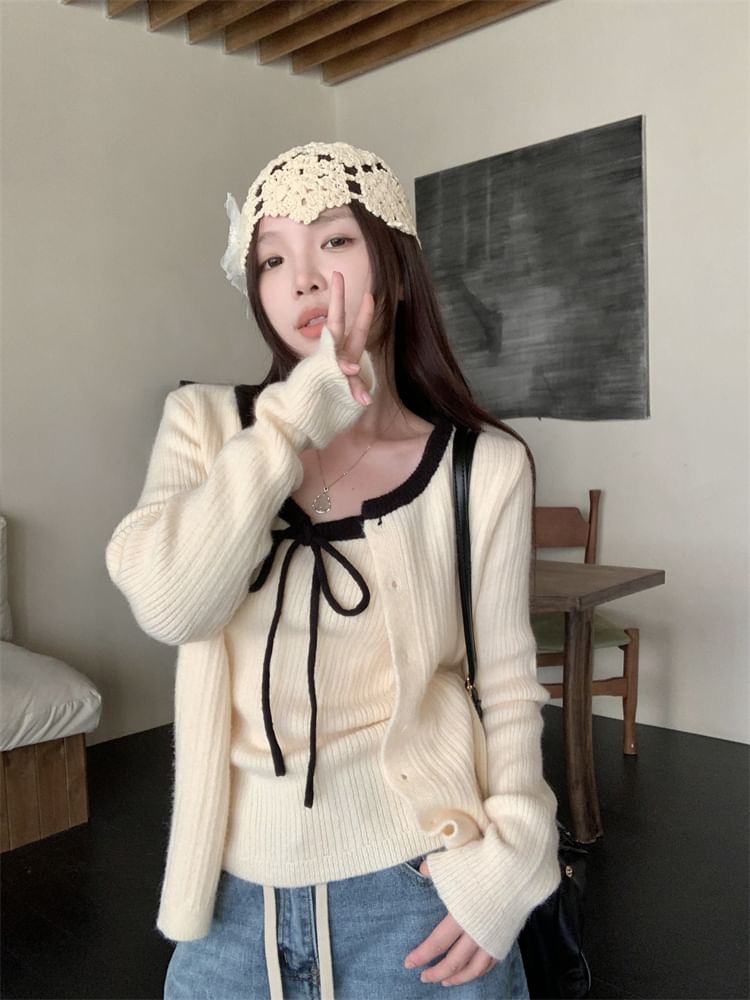 Scoop Neck Contrast Trim Ribbed Knit Camisole Top / Button Up Cardigan
