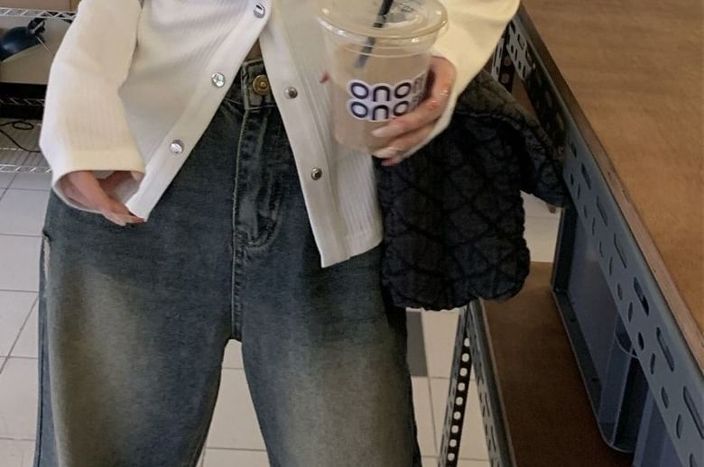 Snap-Front Pocket Long-Sleeve Tee