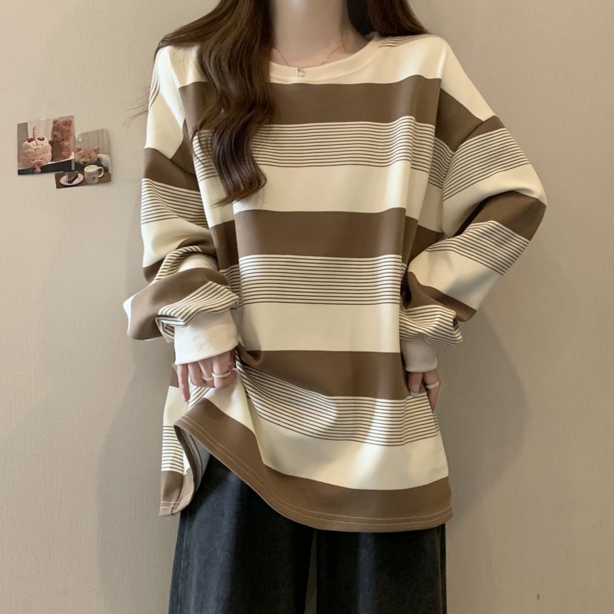Striped Oversized Crew-Neck Sweatshirt