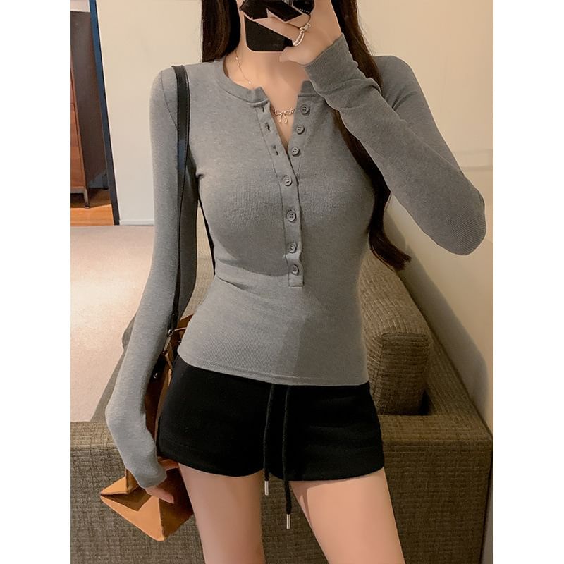 Half-Button Crew-Neck Slim-Fit Long-Sleeve Tee