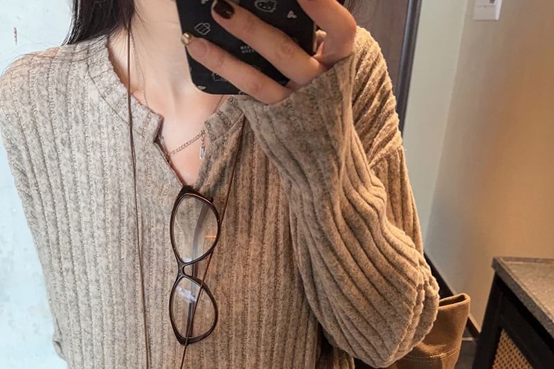 Notch-Neck Melange Long-Sleeve T-Shirt