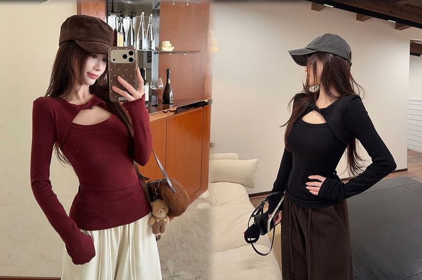 Twisted Cutout Crew-Neck Slim-Fit Long-Sleeve Tee