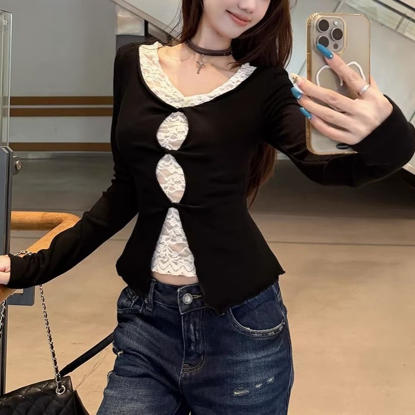 Lace Insert Cutout V-Neck Long Sleeve Crop Top