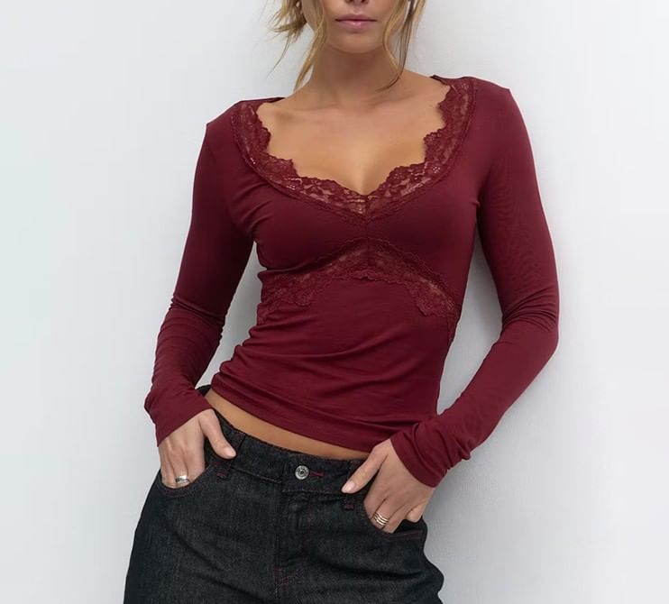 Lace Trim V-Neck Crop Top with Long Sleeves