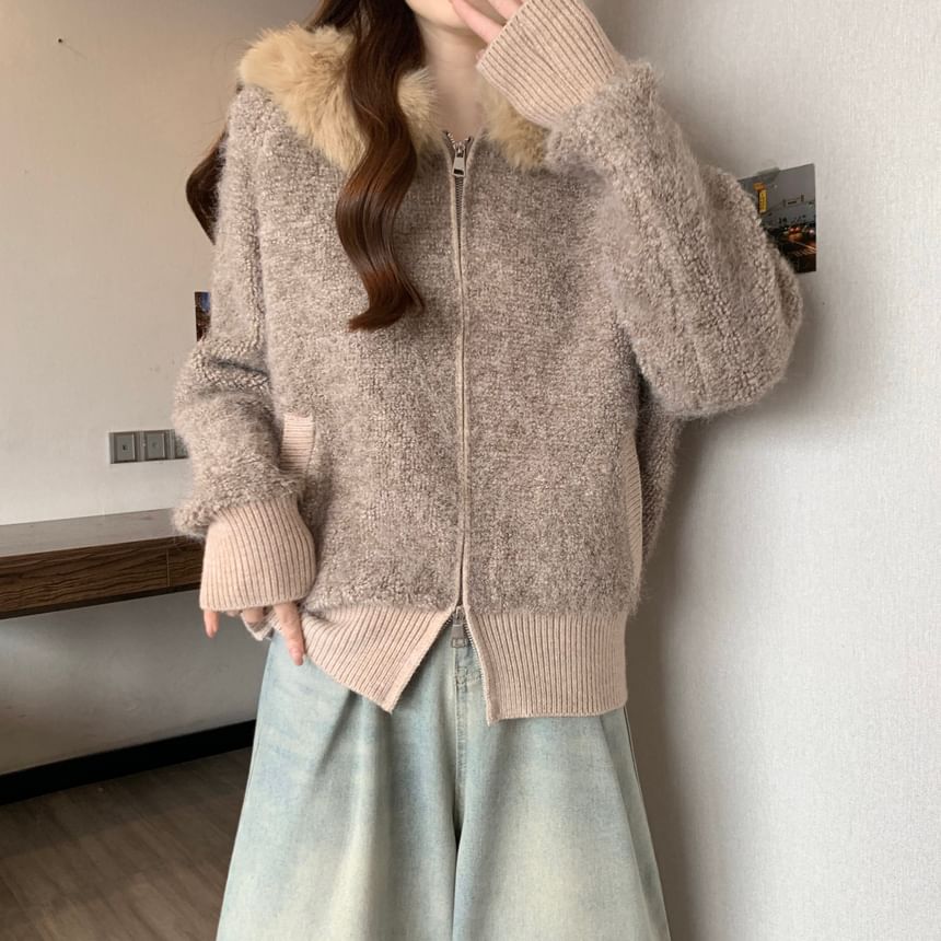 Fluffy Collared Plain Zip Cardigan