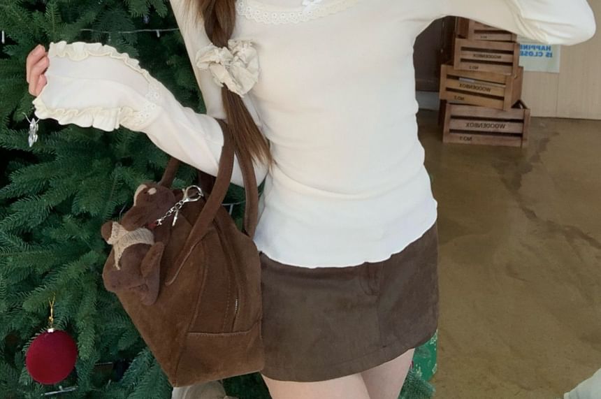 Lace Trim Mock Neck Long Sleeve Tee