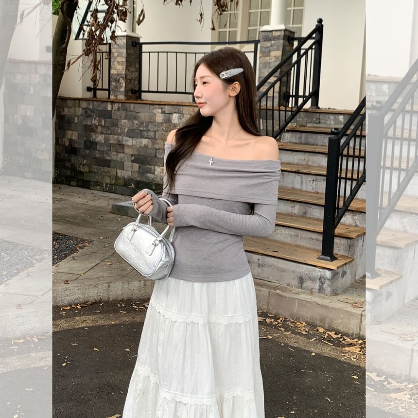 Off Shoulder Long Sleeve Solid Top